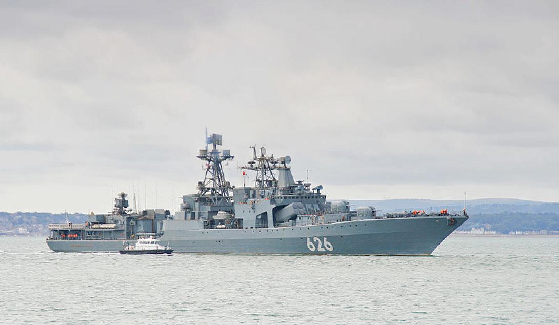 800px-vice_admiral_kulakov-2.jpg