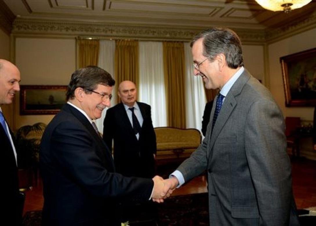 Το απόγευμα της Παρασκευής η συνάντηση Σαμαρά - Νταβούτογλου