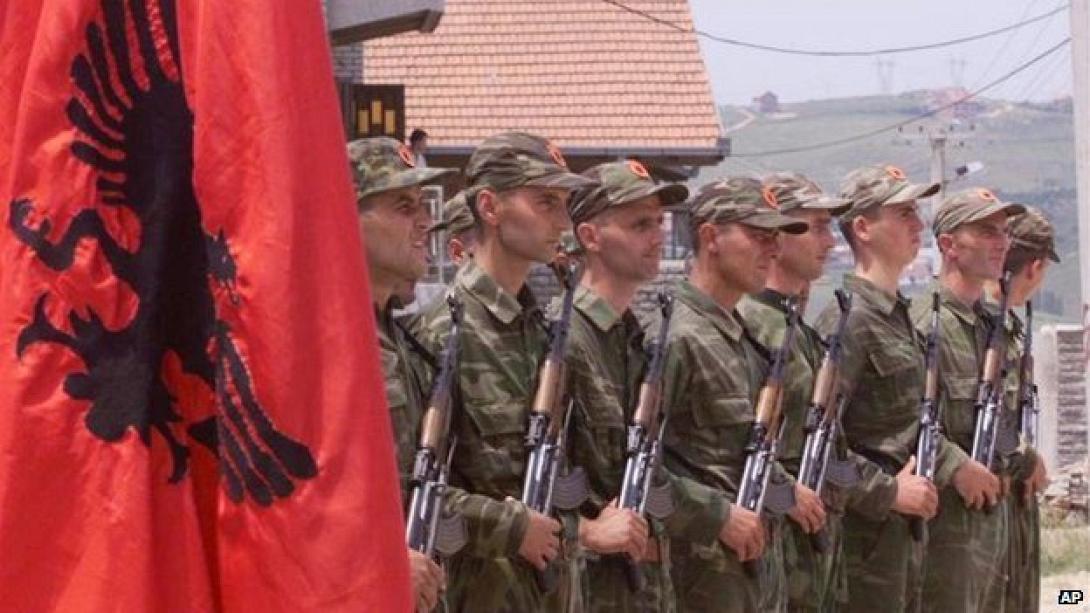 Σερβία: Ταυτοποιήθηκαν 20 ύποπτοι για τα εγκλήματα πολέμου στην Τζακόβιτσα