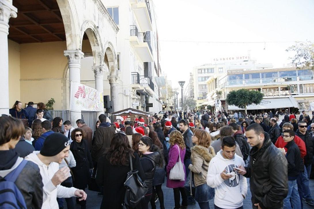 Πρωί - απόγευμα ανοιχτή σήμερα η αγορά του Ηρακλείου