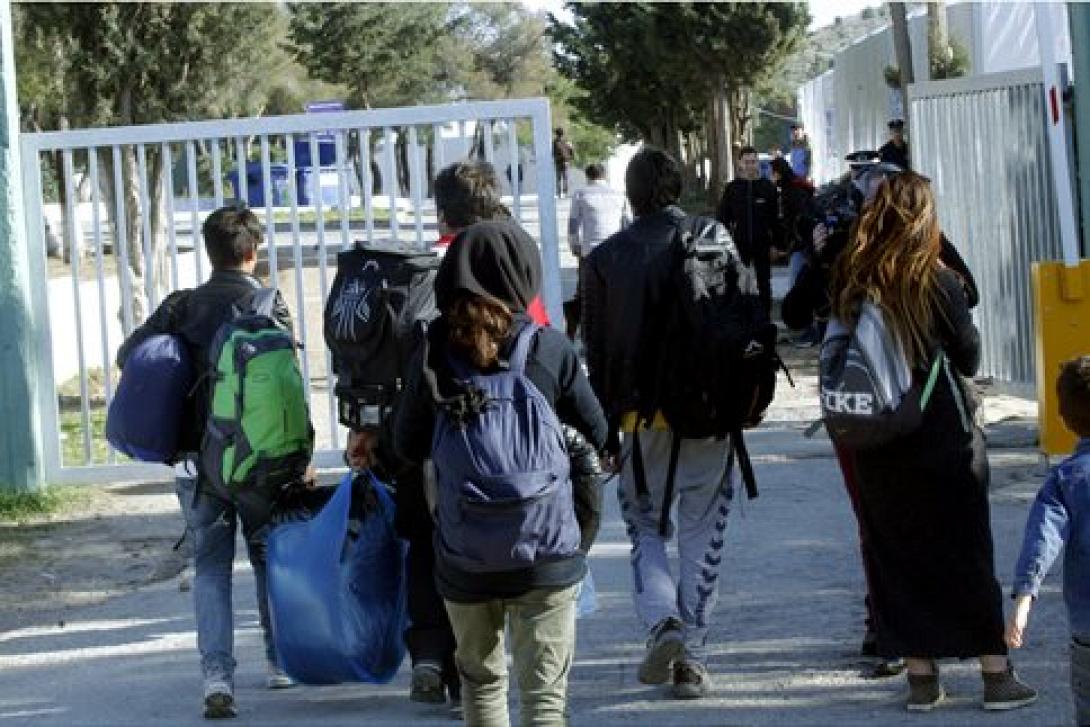 προσφυγες,κεντρα υποδοχης