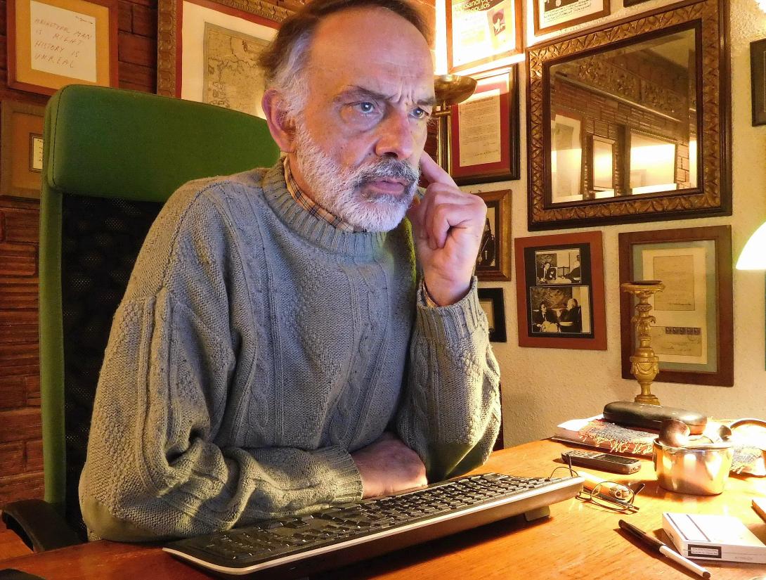 αδαμοπουλος