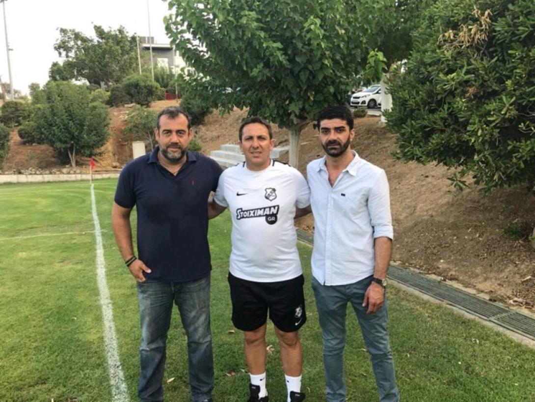 adamosofibak.jpg