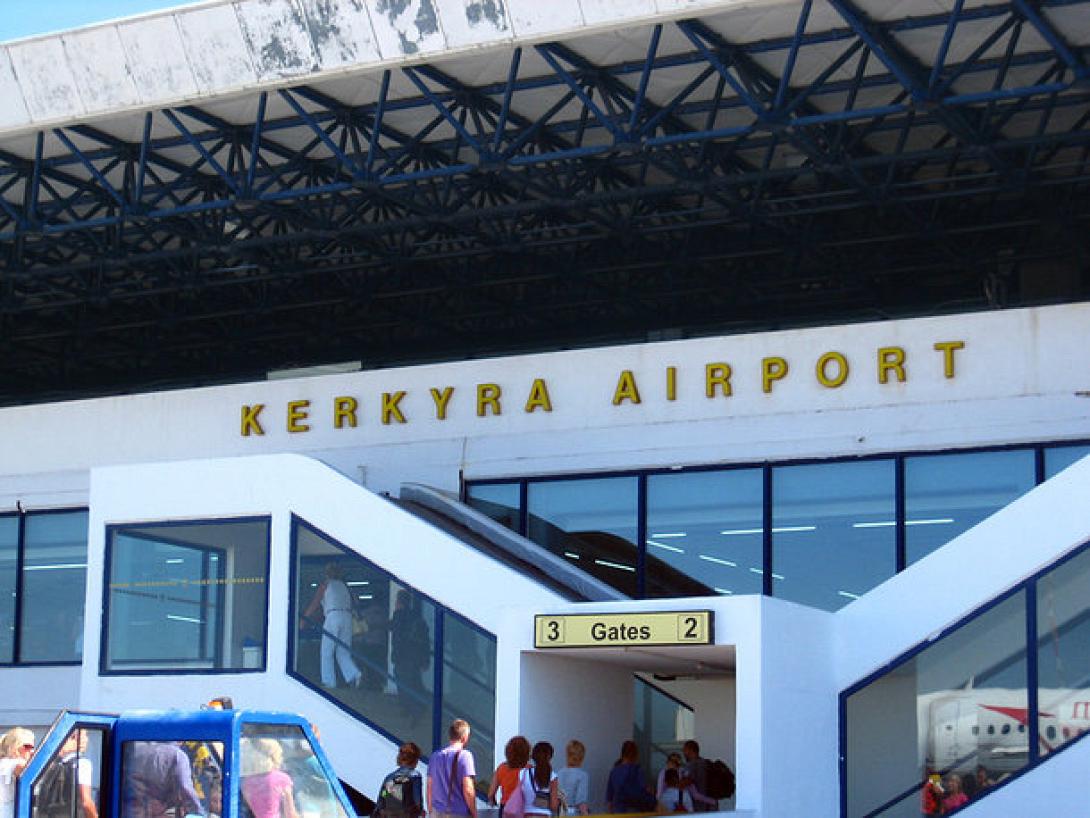 Εξαρθρώθηκε σπείρα διακίνησης μεταναστών, μέσω αεροδρομίων της χώρας