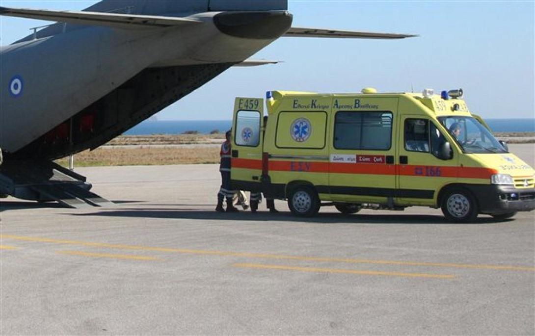 Με C-130  μεταφέρθηκε στο Ηράκλειο  από την Σαντορίνη μια επίτοκος