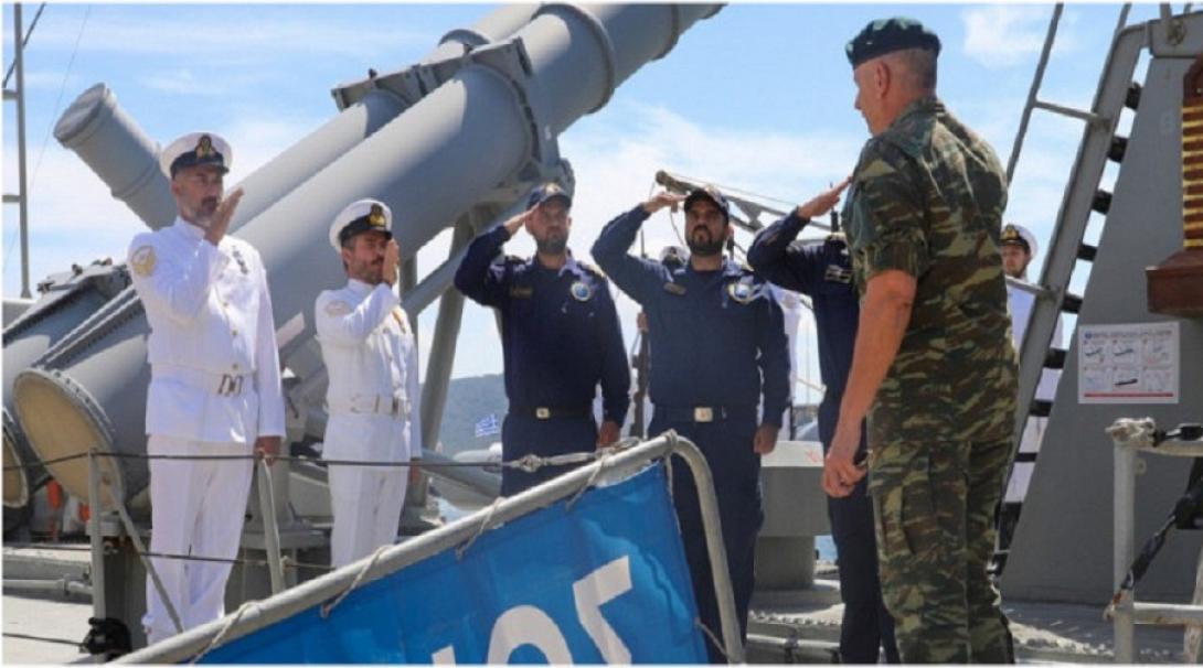 Επιθεωρήσεις σε μάχιμες μονάδες από τον αρχηγό ΓΕΕΘΑ