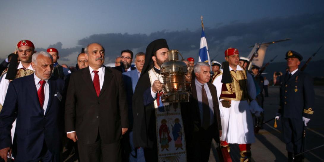 αγιο φως.jpg