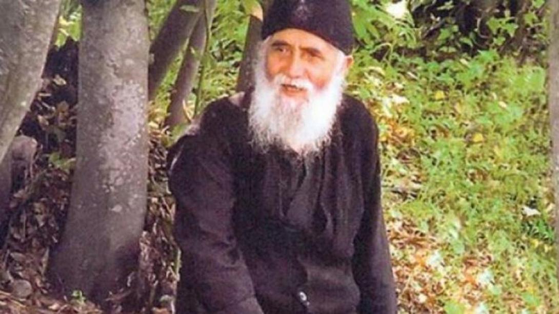 agios_paisios.jpg