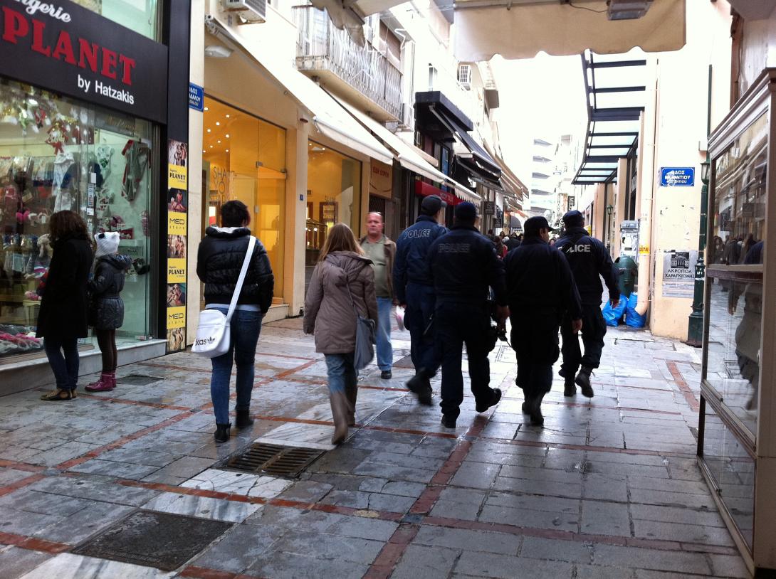 Κλειστά τα καταστήματα την Κυριακή θέλει η πλειοψηφία των Εμπορικών Συλλόγων της Κρήτης 