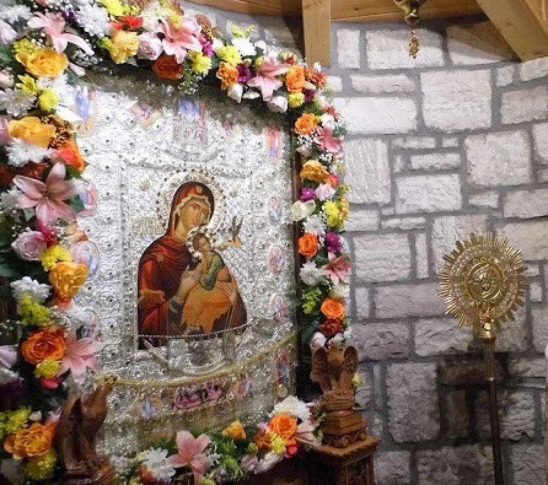 εικόνα παναγίας φοβεράς προστασίας