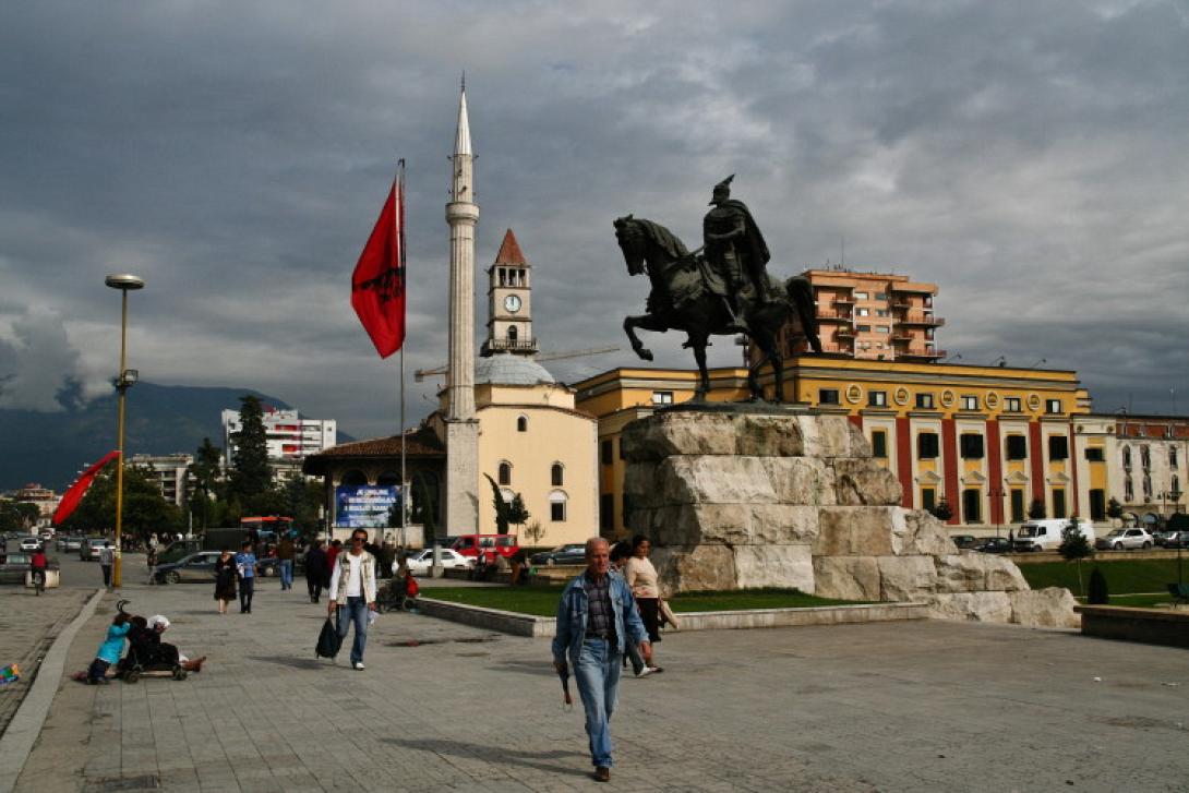 Η Τουρκία ετοιμάζεται να χορηγήσει μεγάλο δάνειο στην Αλβανία 