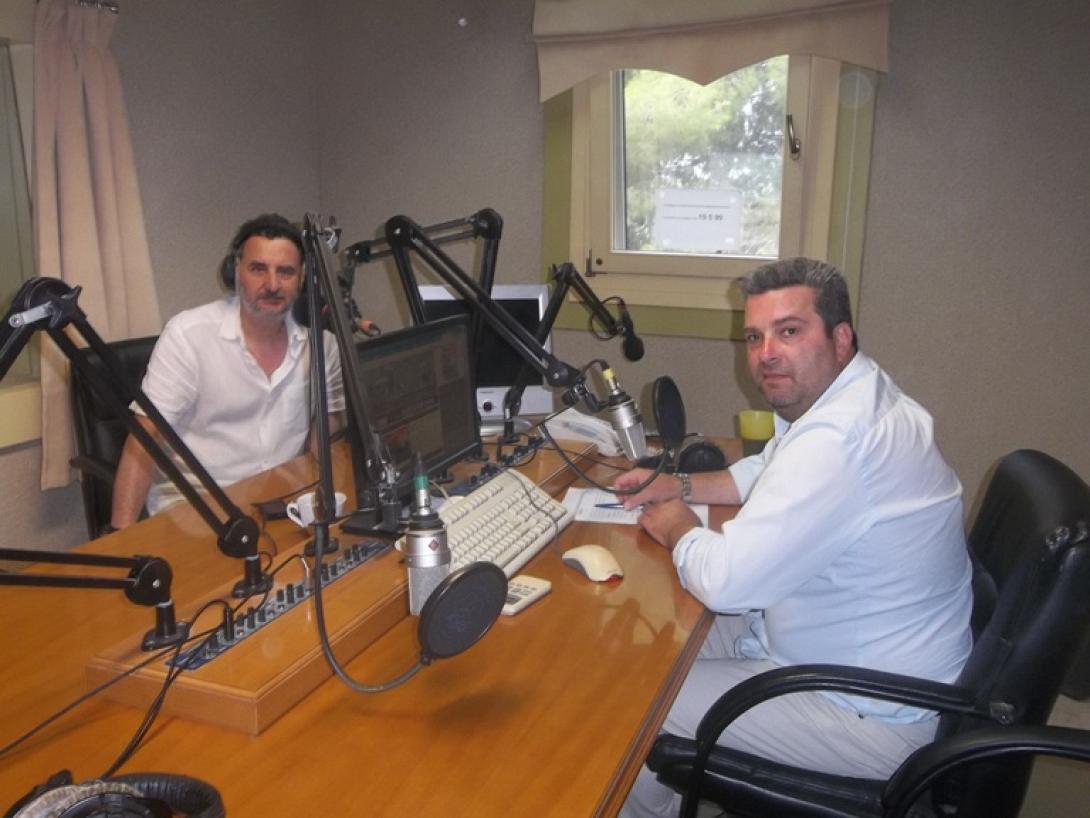 Μανόλης Αλεξάκης: Στο εξωτερικό η παιδεία δεν αποτελεί πεδίο πολιτικής αντιπαράθεσης