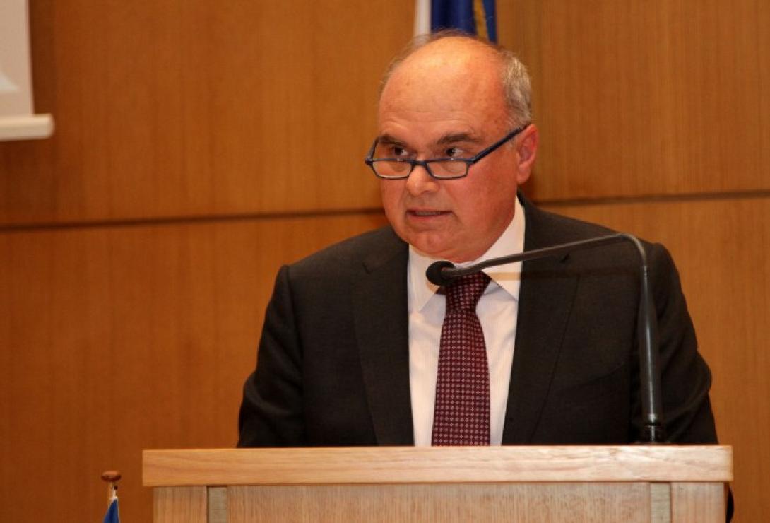 μανώλης αλιφιεράκης