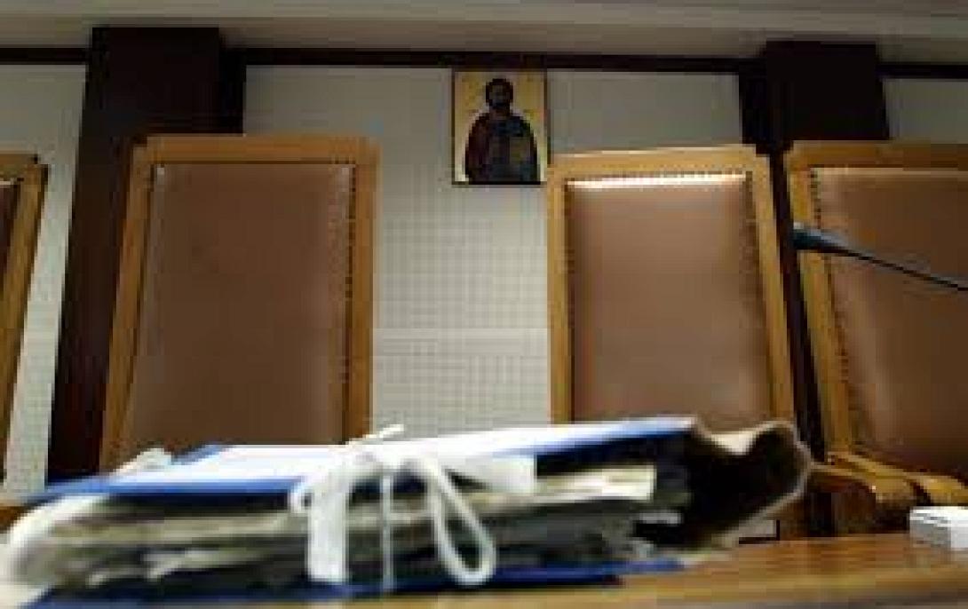 ανακριτης