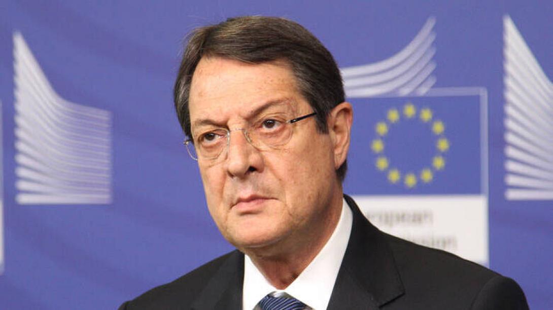 anastasiadis.jpg