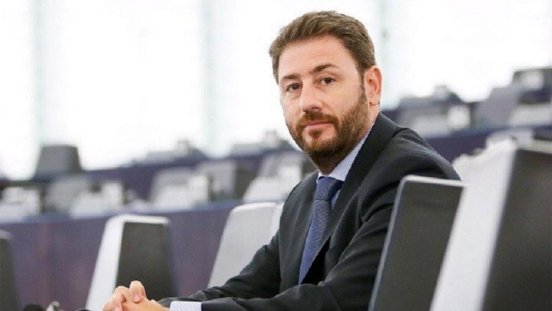 νίκος ανδρουλάκης