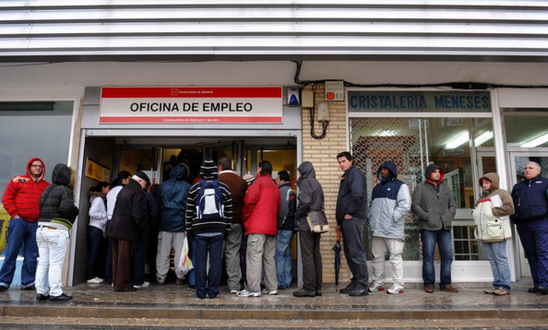 Μία ανάσα πριν το 26% η ανεργία στην Ισπανία