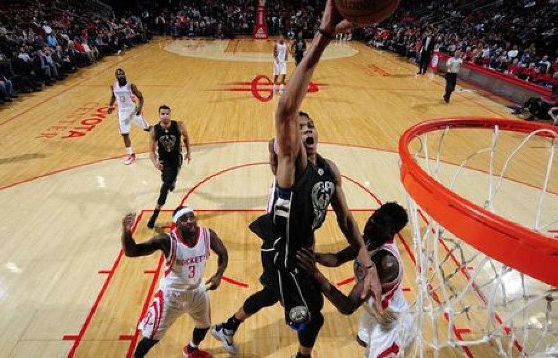 antetokounmpo_houston.jpg