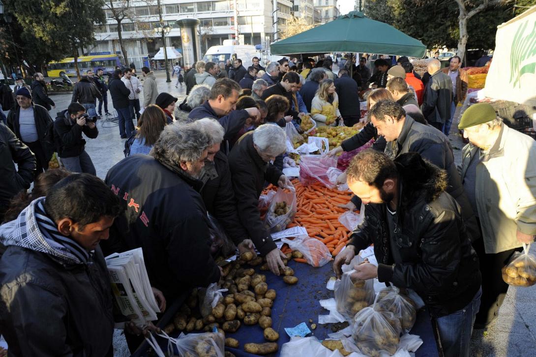 Πιστωτική κάρτα κατά της ανθρωπιστικής κρίσης - Πού θα δοθεί, πώς θα χρησιμοποιείται