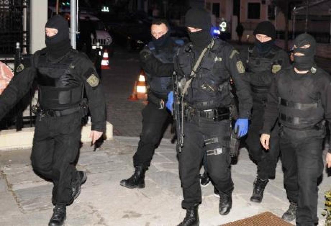 Φόβοι για νέο τρομοχτύπημα στην Αθήνα εντείνουν τα μέτρα φύλαξης