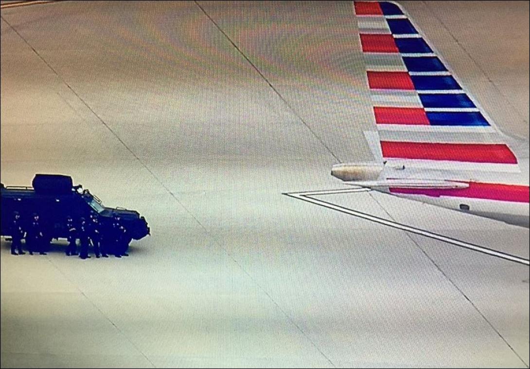 αεροδρομιο λος αντζελες