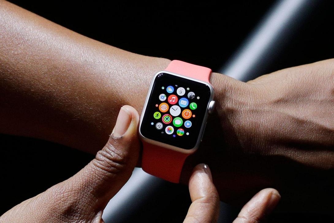 apple-watch-vogue-ad-1-1500x1000_1.jpg