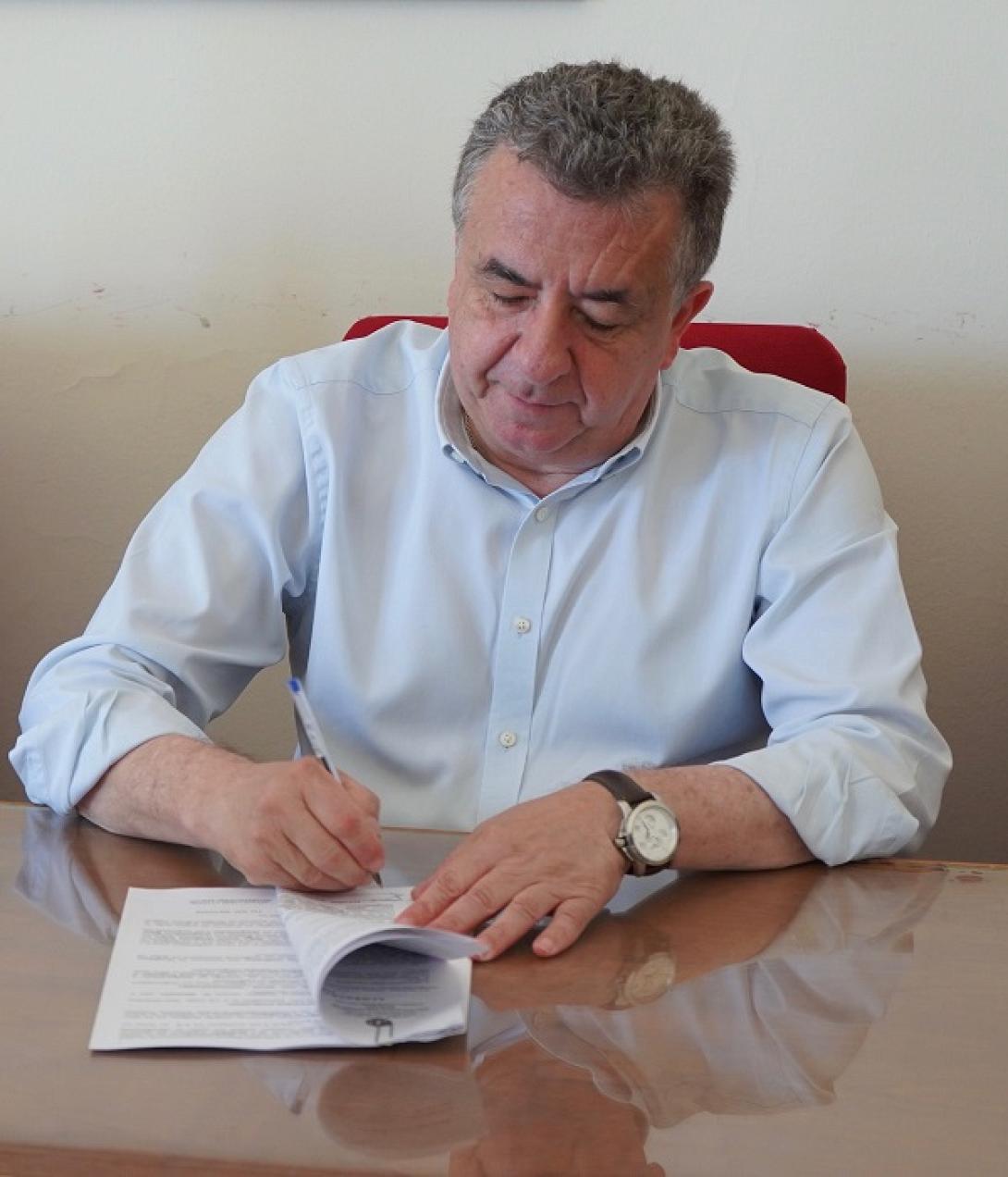 Σταύρος Αρναουτάκης