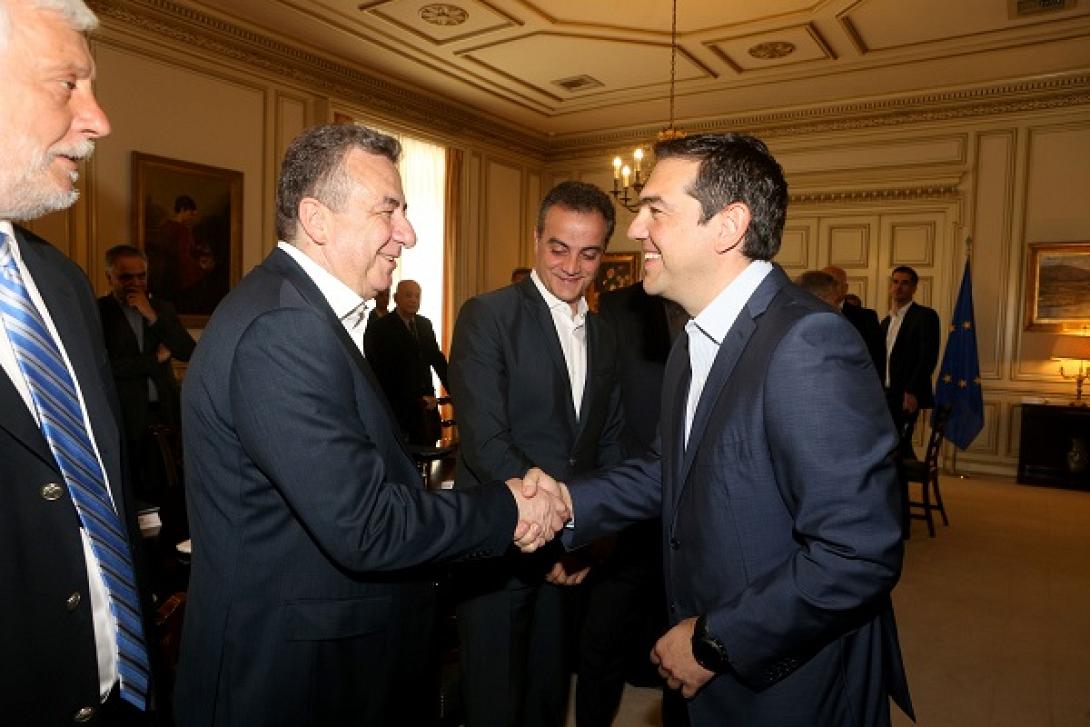 Αρναουτακης Μαξιμου 