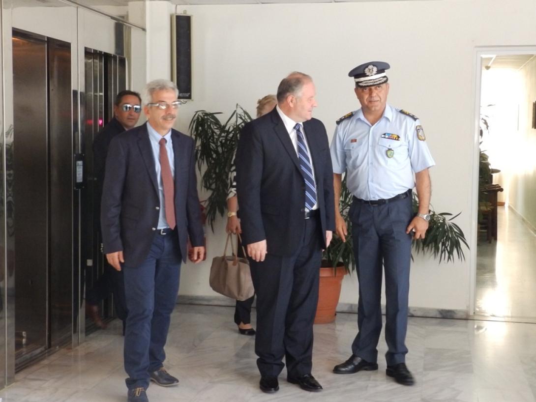 αρχηγος