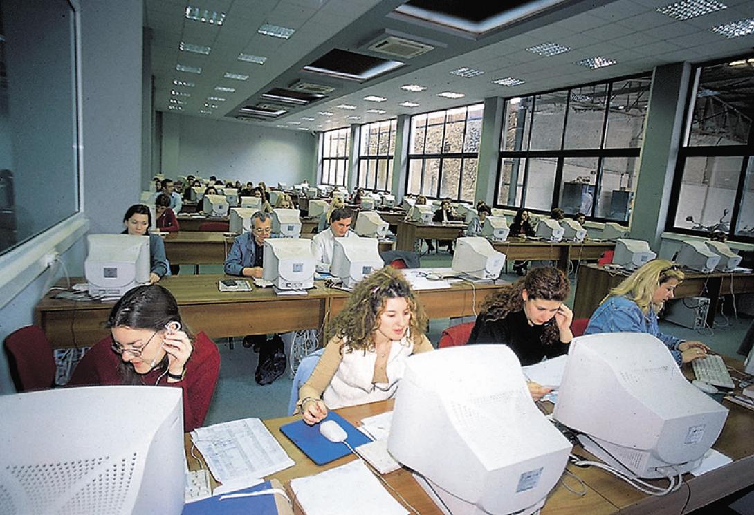 Ανοίγουν οι αιτήσεις για την επιχορήγηση επιχειρήσεων από τον ΟΑΕΔ