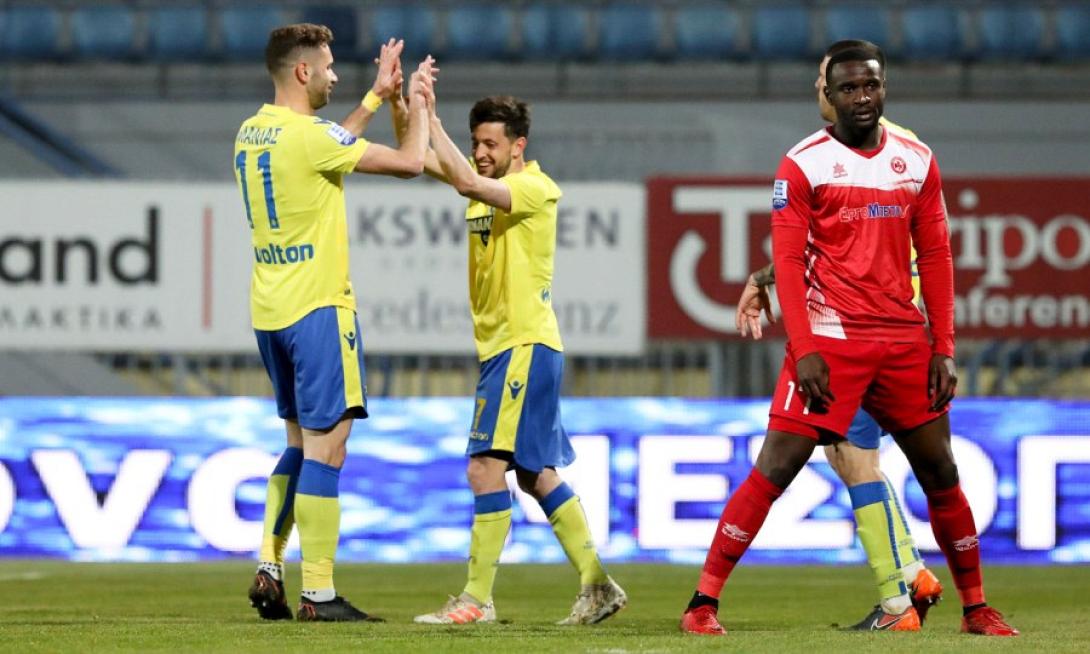 asteras_platanias.jpg