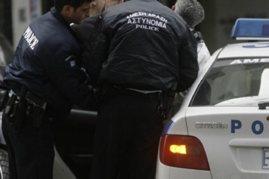 Σε εξέλιξη αστυνομική επιχείρηση σε σπίτια αντιεξουσιαστών
