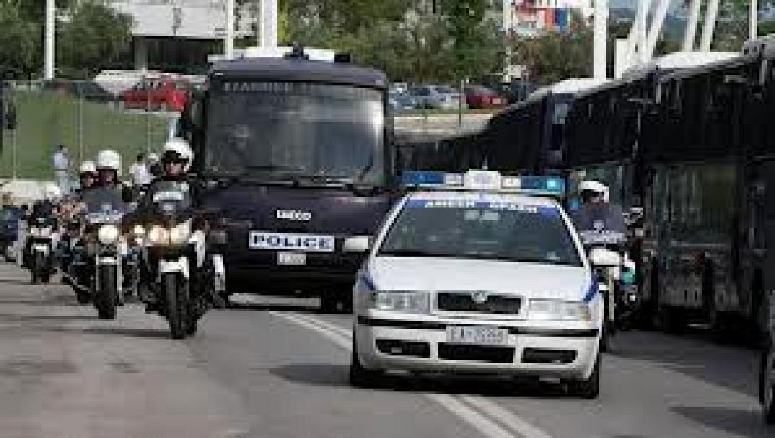 Σε κρίσιμη κατάσταση ο ένοπλος που τραυμάτισε τη γυναίκα του