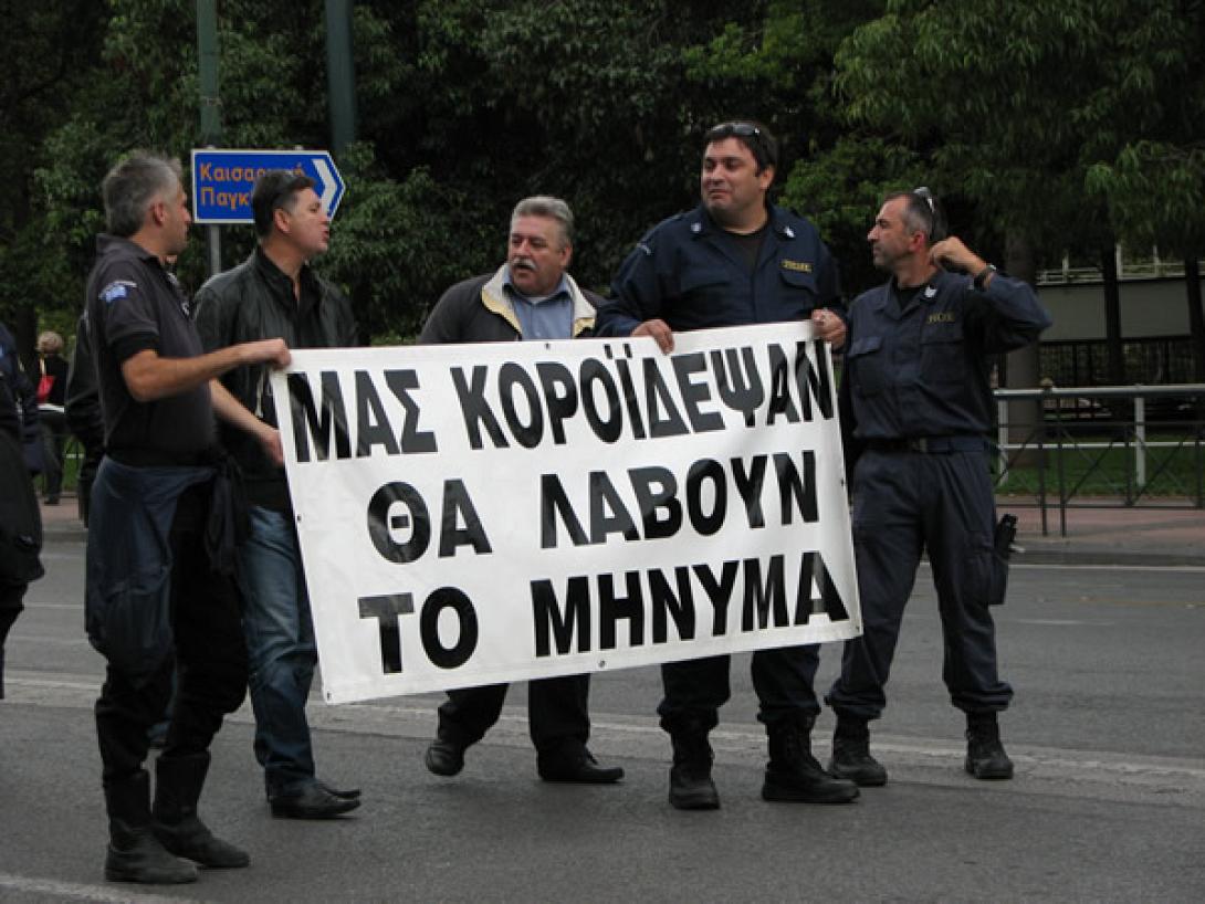 Επίσκεψη Αρναουτάκη στο Αστυνομικό Μέγαρο Ηρακλείου