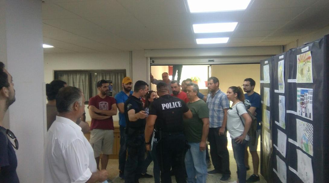 εργατικο κεντρο αστυνομια.jpg