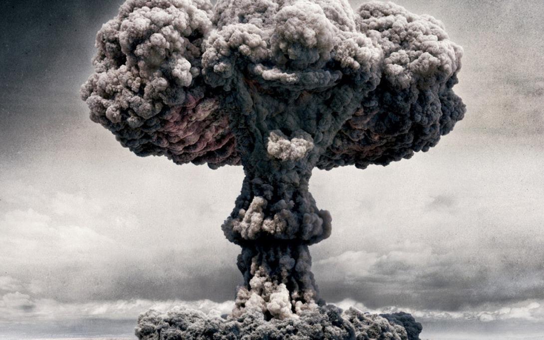 atomic-bomb-explosion.jpg