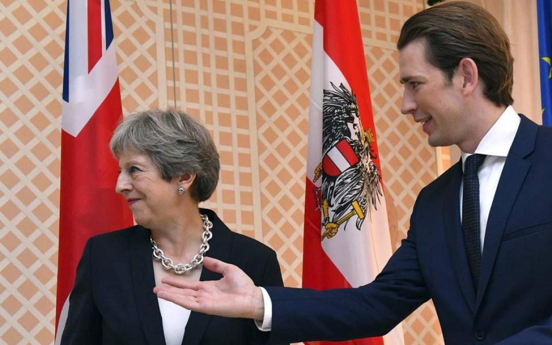 aust-thumb-large.jpg
