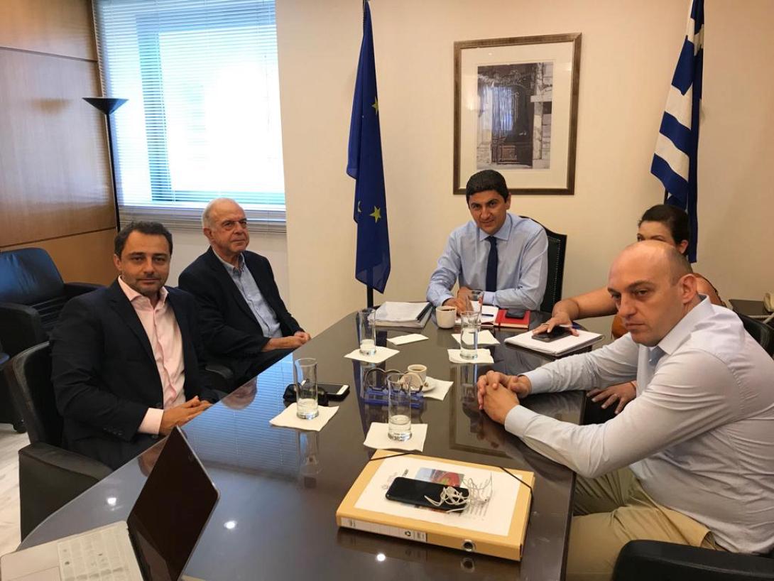 avgenakis-labrinos_1.jpeg