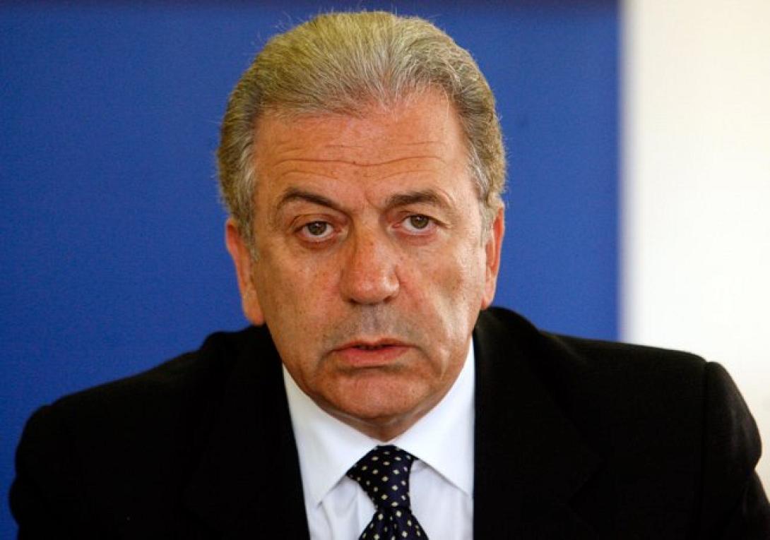 Στη Σύνοδο Υπουργών &#039;Αμυνας του ΝΑΤΟ ο Δ.Αβραμόπουλος