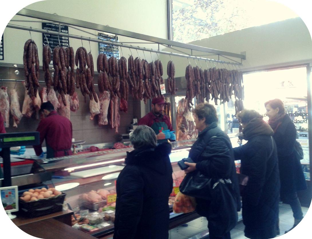 Τι πρέπει να προσέξουμε όταν αγοράζουμε τρόφιμα για το Χριστουγεννιάτικο τραπέζι