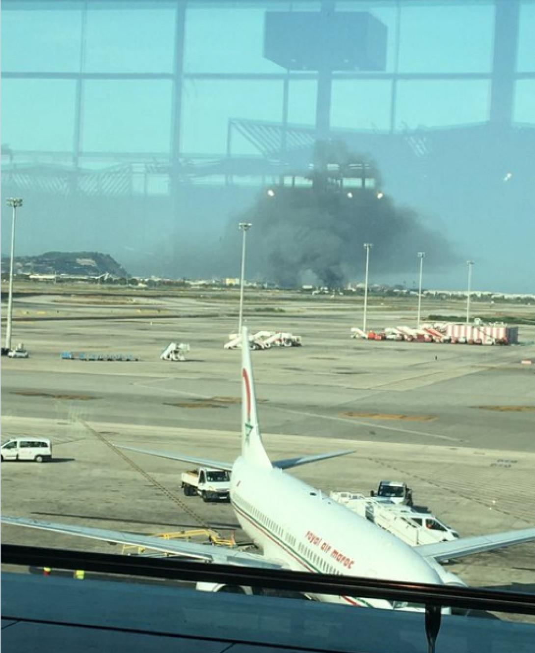 barca_airport1.png