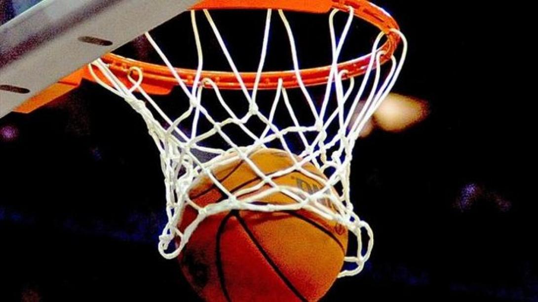 Τραγικός θάνατος 14χρονου την ώρα που έπαιζε μπάσκετ σε προαύλιο σχολείου