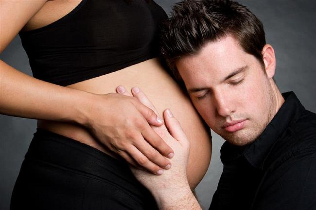 pregnant_couple
