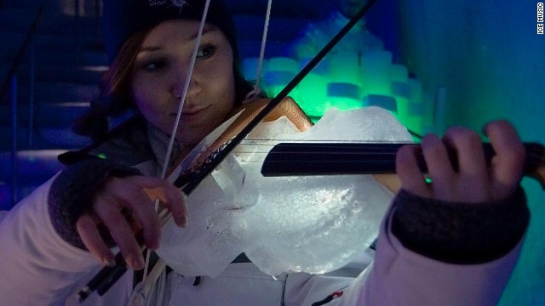 Ορχήστρα απο... πάγο στη Σουηδία (βίντεο)