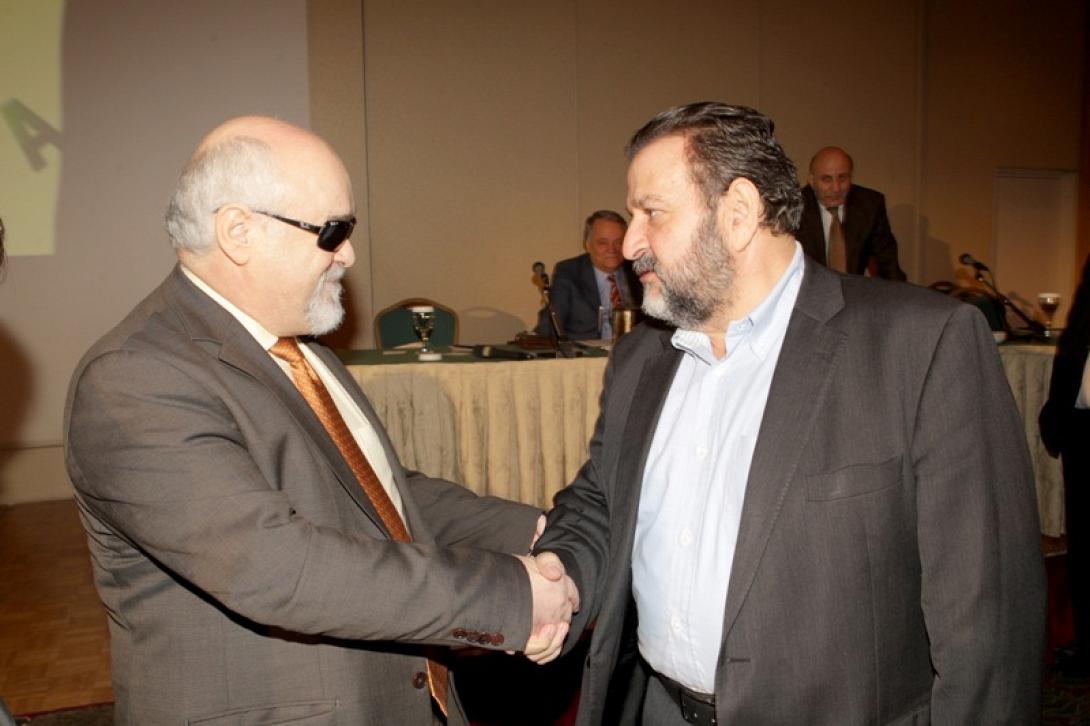 Ο Βασίλης Κεγκέρογλου στην ημερίδα για τα άτομα με αναπηρία