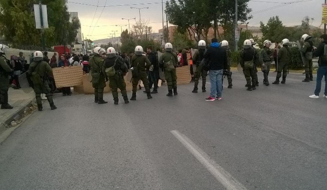 bloko-mat-poreia-metanastes