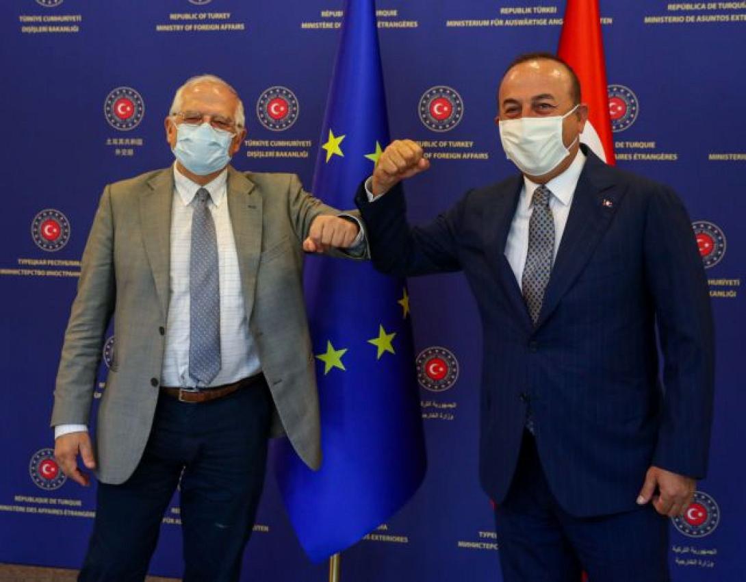 μπορέλ τσαβούσογλου