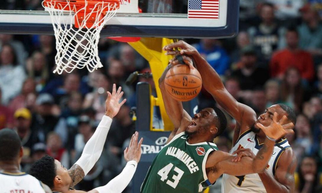 Μιλγουόκι Μπακς