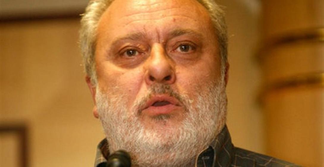Ο Γρ. Ψαριανός κάνει λόγο για τα &quot;περίεργα παιχνίδια που παίζονται&quot;