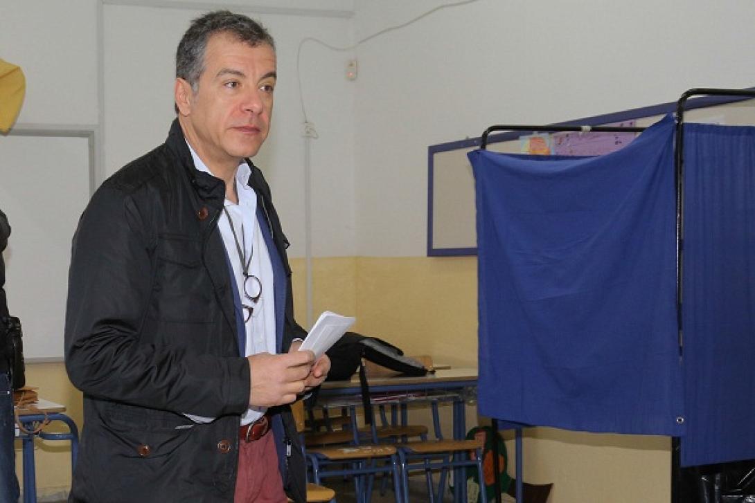 Στο 1ο Γυμνάσιο Χανίων ψήφισε ο Σταύρος Θεοδωράκης